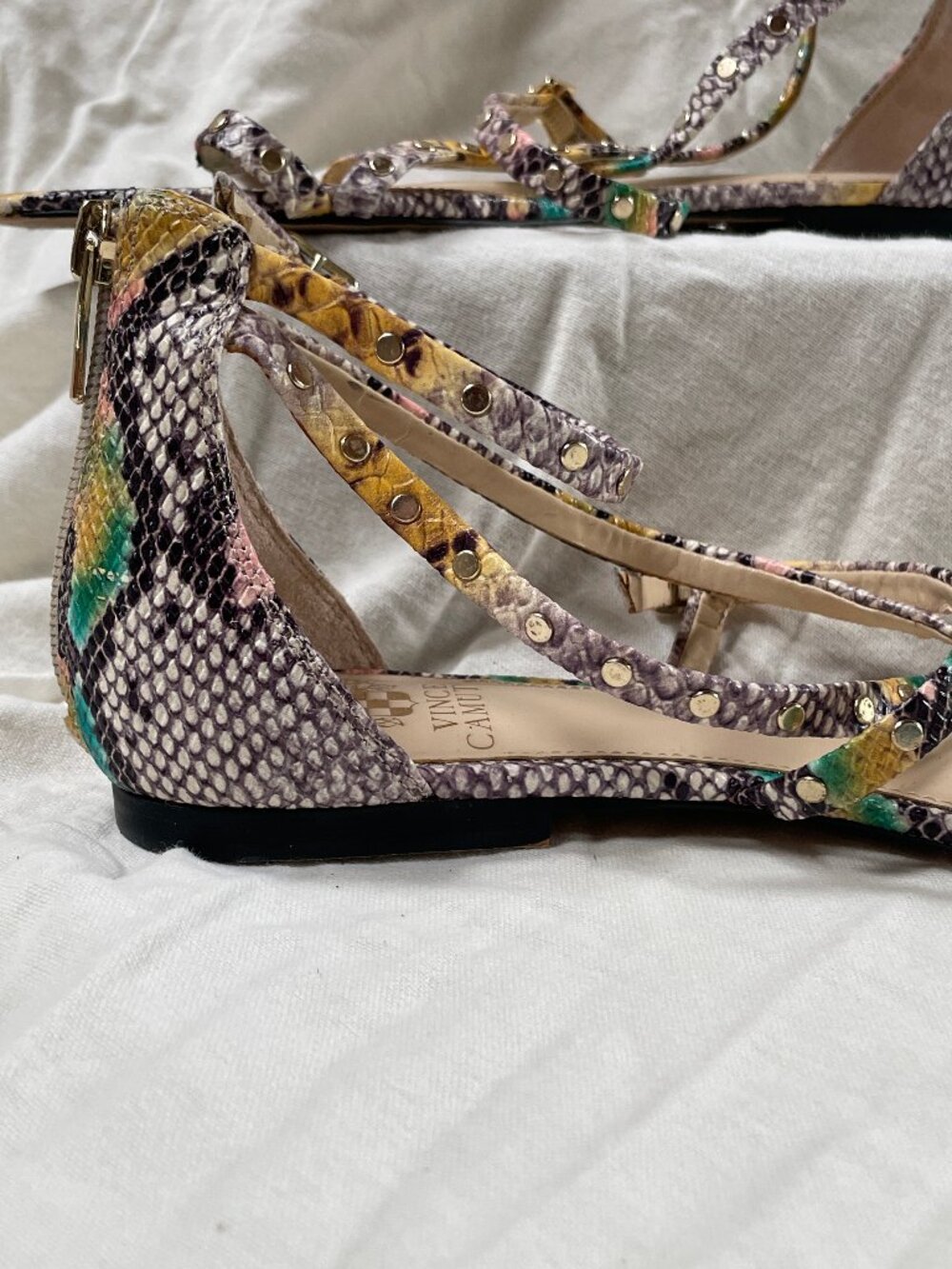 Vince Camuto Multicolor Snake Print Studded Strappy Flat Sandals Size 9M / 40 - Picture 9 of 13